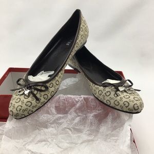 Guess Shoes Size 9M